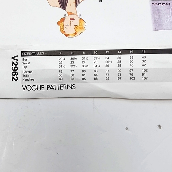 Vogue Sewing Pattern 12-18 - Picture 3 of 4